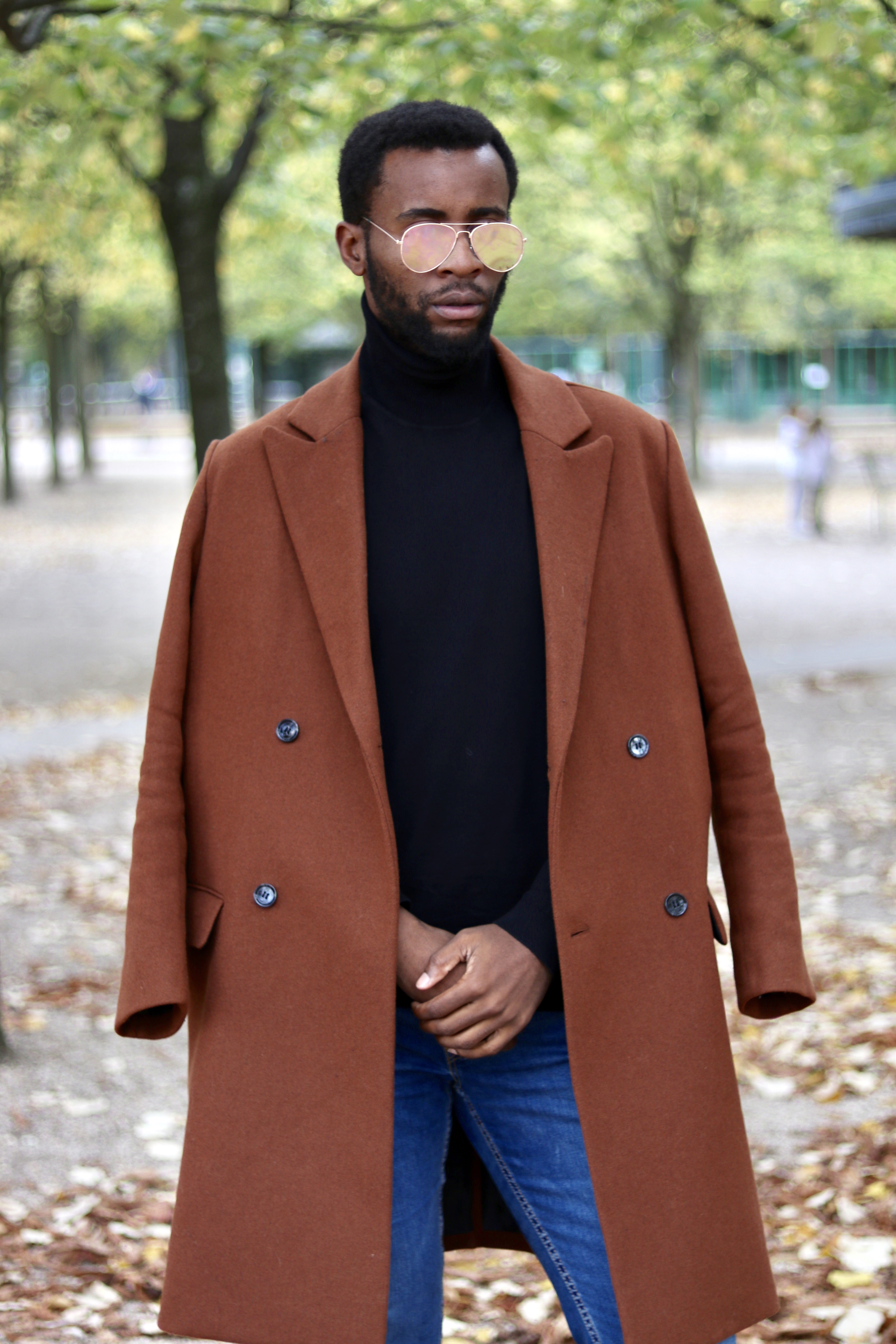 TURTLENECK OBSESSION – The Charles Diaries